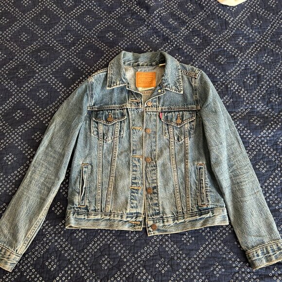 Levi's Premium Original Trucker Jacket - Size Small - Picture 2 of 6